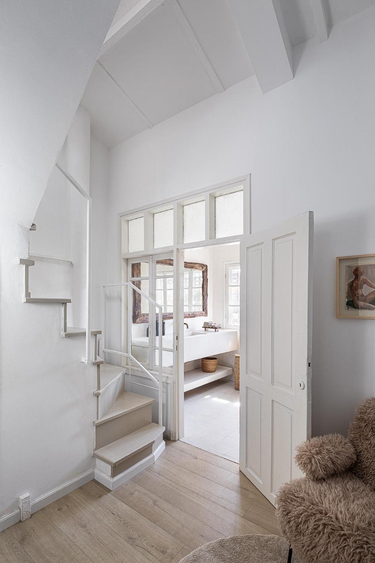 Apartment The Gem Of Neve Tzedek Stylish By Sea N' Rent Tel Aviv